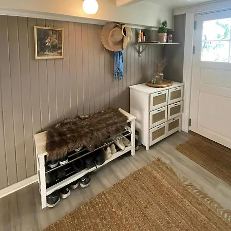 Lovely By Nidelva With Sauna And Hot Tub Ferienhaus *