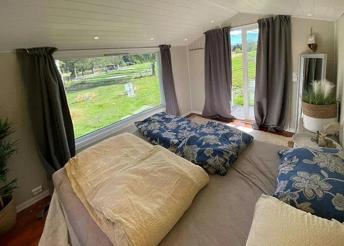 Lovely By Nidelva With Sauna And Hot Tub